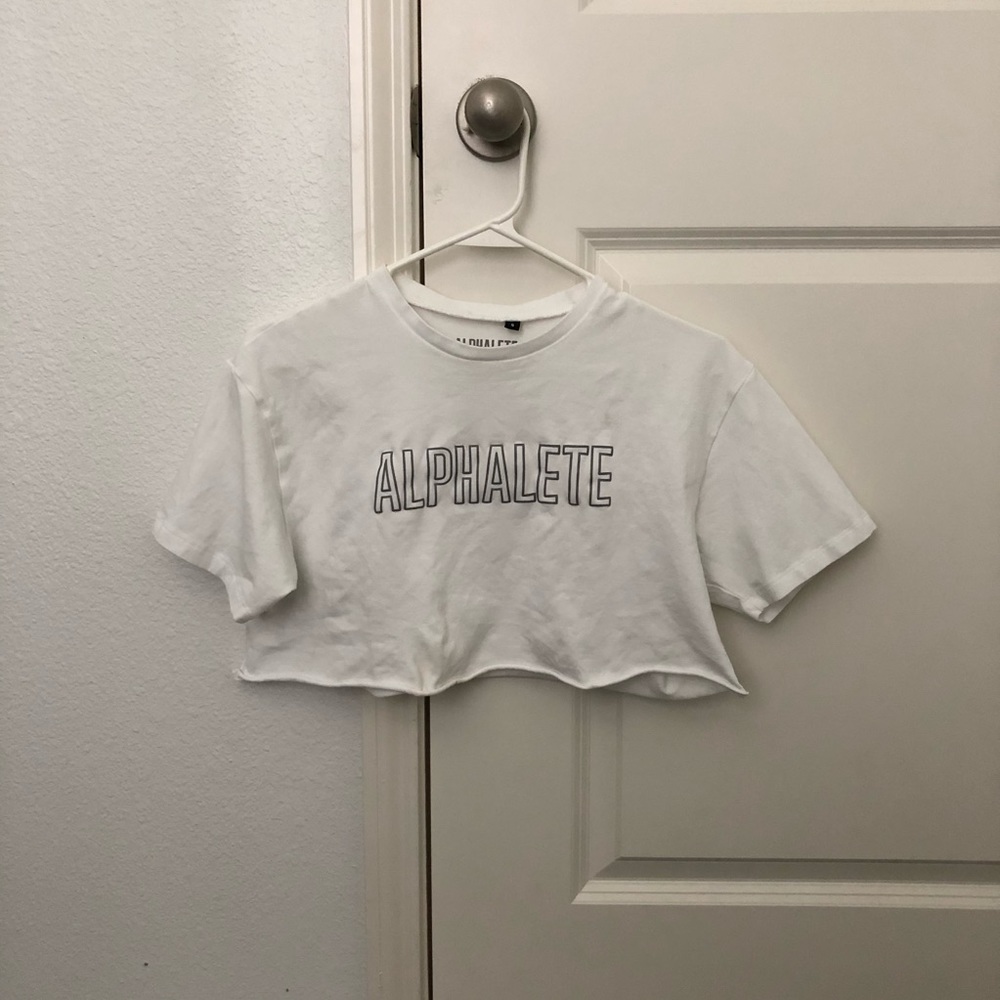 Alphalete crop top